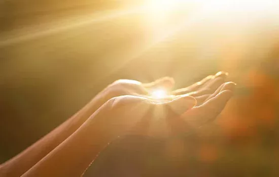 Tushda ibodat qilish nimani anglatadi?